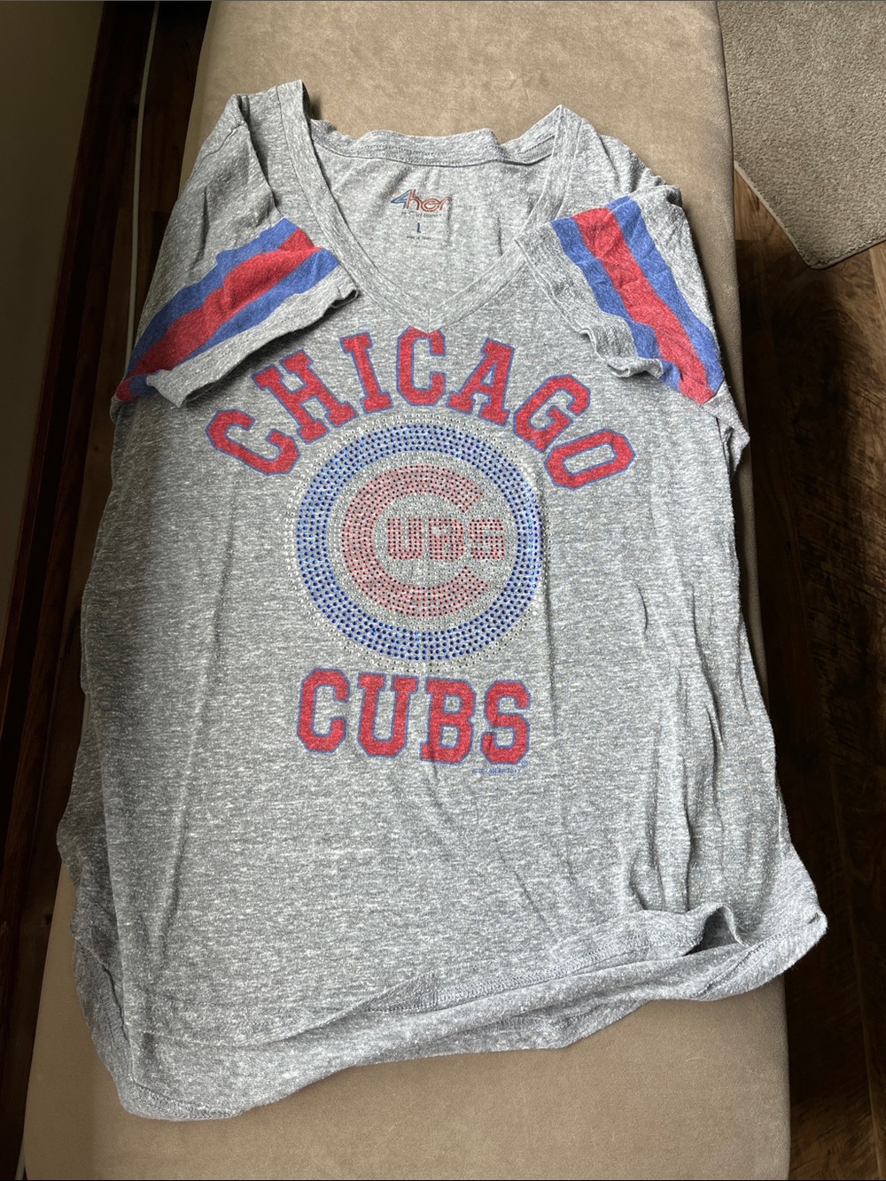 Chicago Cubs Women's Gray V-Neck Short Sleeve Tee with Red & Blue Accents